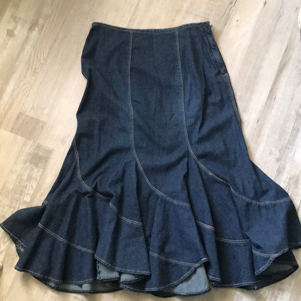 A long denim skirt